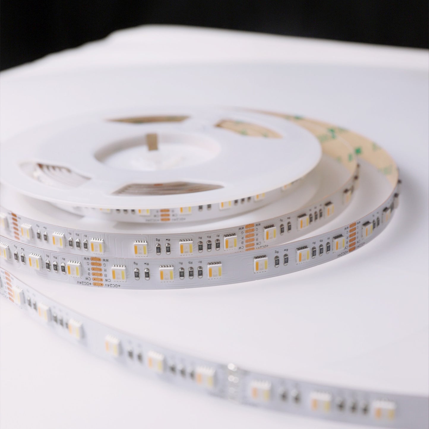 YUJILEDS CRI-MAX CRI 95+ 5-in-1 RGBWW Full Gamut LED Flexible Strip - 60 LEDs/m - 5m/Reel